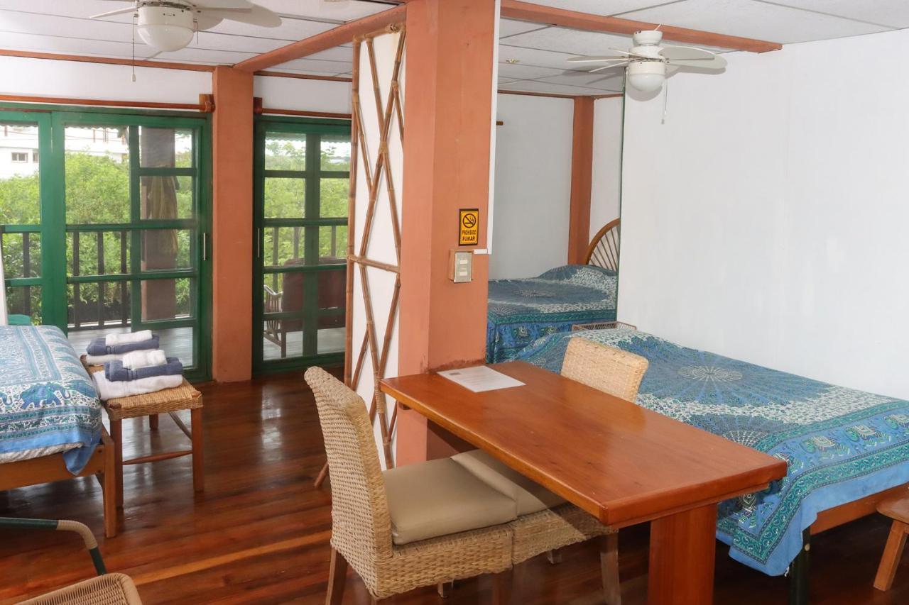 Galapagos Chalet Puerto Ayora  Eksteriør bilde