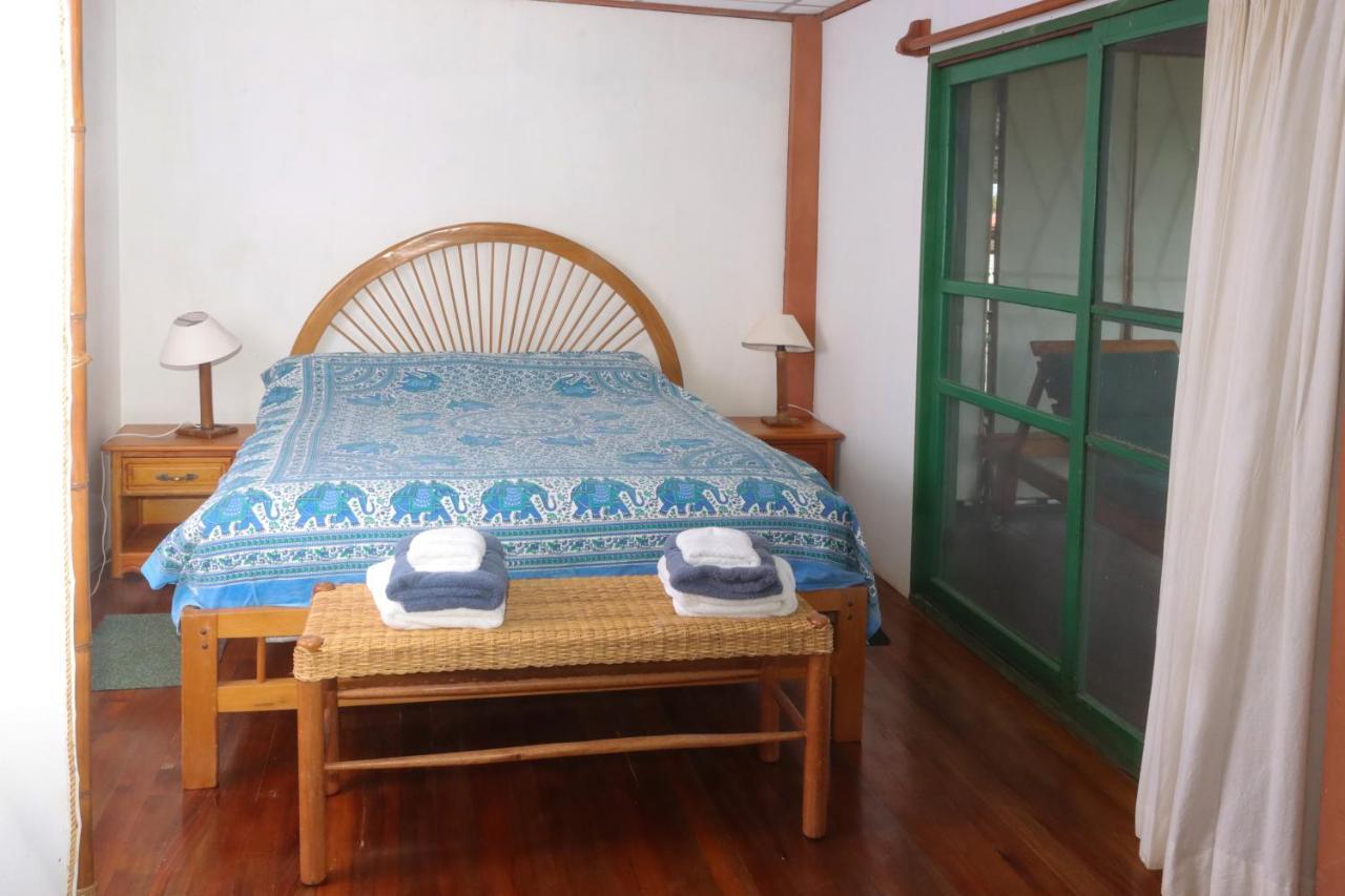 Galapagos Chalet Puerto Ayora  Eksteriør bilde